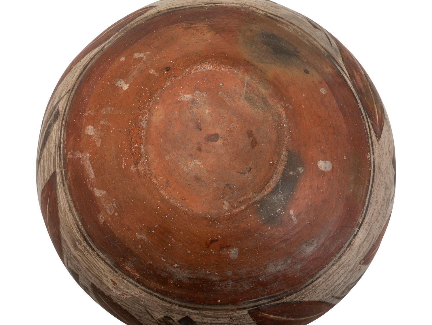 Acoma / Laguna Pottery Jar