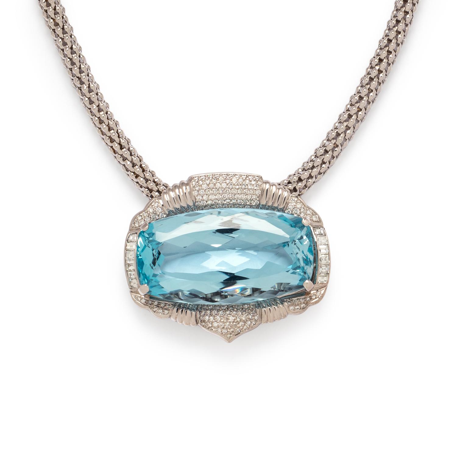 BLUE TOPAZ AND DIAMOND PENDANT/NECKLACE
