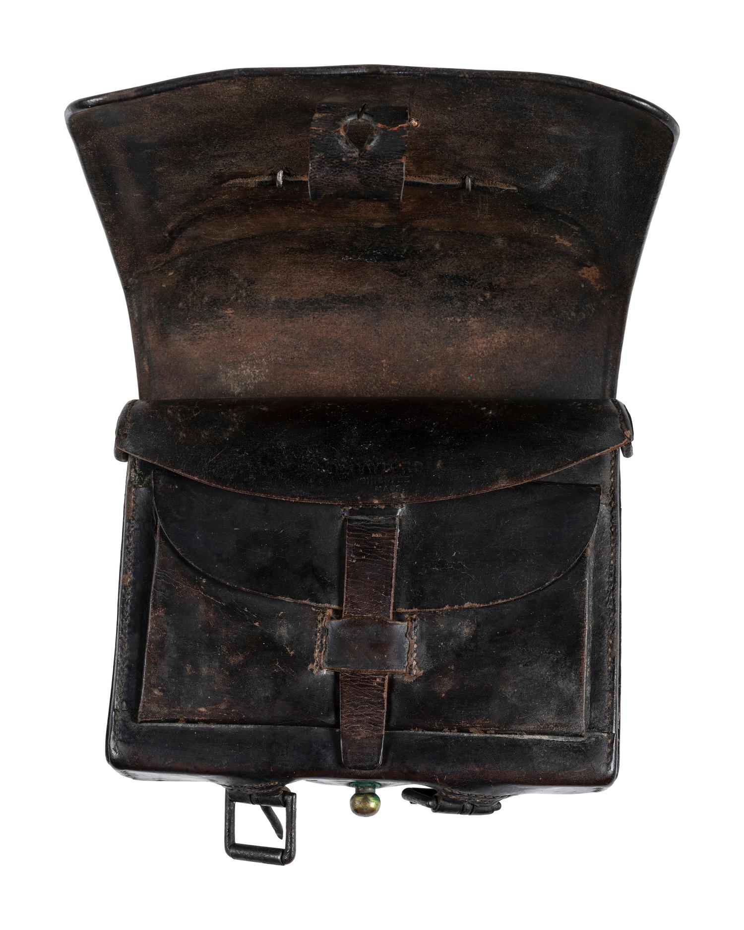 US Pattern 1861 cartridge box with US box plate.