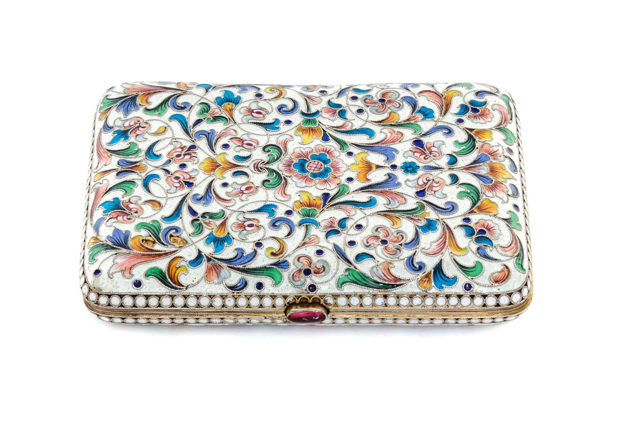 A Russian Enameled Silver Cigarette Case, Maker's mark AL, kokoshnik mark of Ivan Lebedkin, Moscow, early 20th century, the case with p