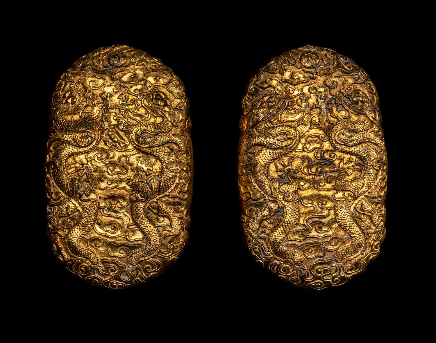 A Chinese Gilt Bronze 'Dragon' Two-Part Tally