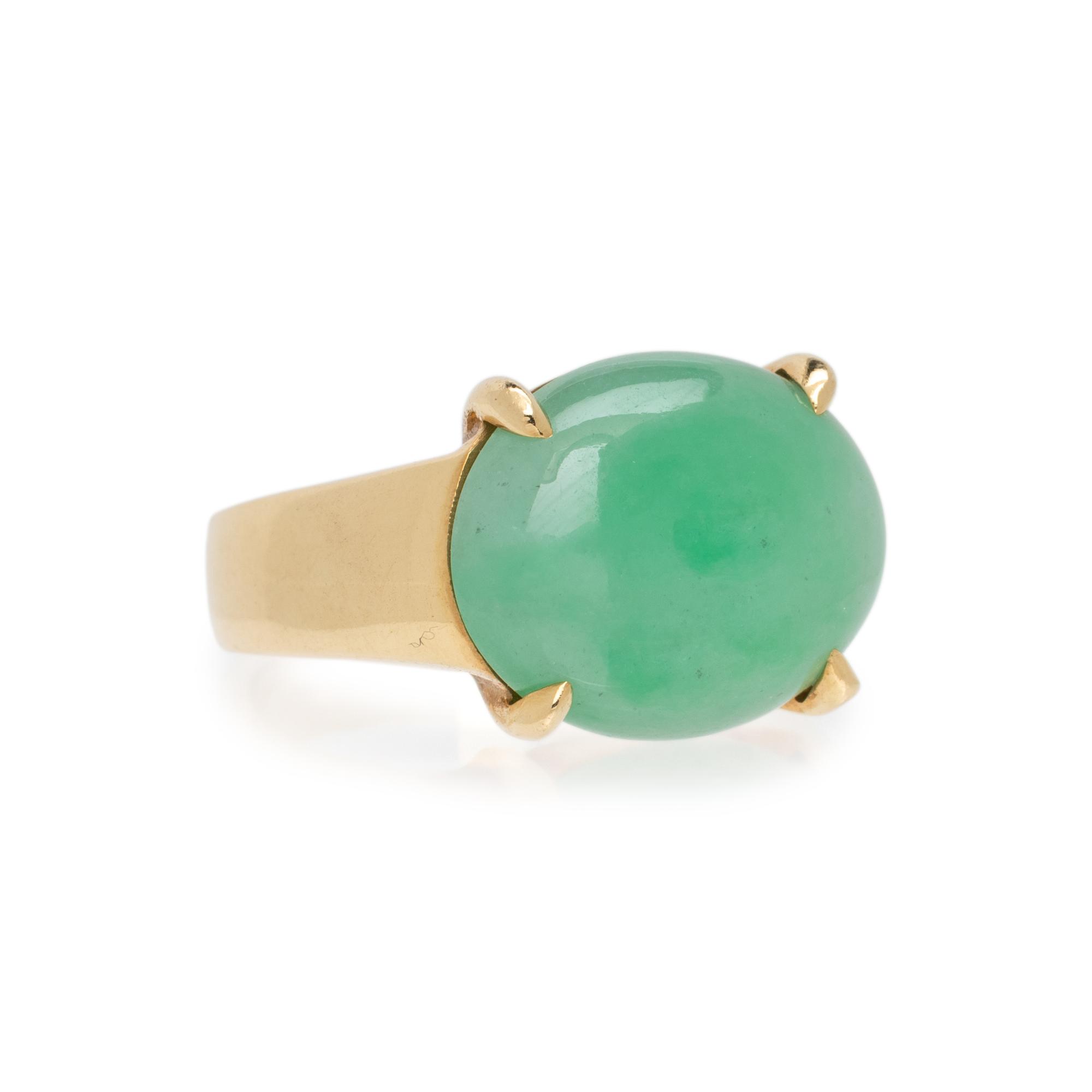 GUMP'S, YELLOW GOLD AND JADE RING