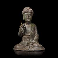 A Korean Bronze Figure of a Seated Tathagata Buddha, 14th Century 十四世紀朝鮮王朝 青銅如來坐像