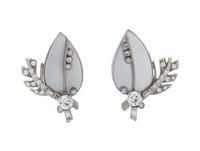 EVE ALFILLÈ, DIAMOND AND MOTHER-OF-PEARL 'FIRST FROST' EARCLIPS