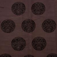 A Chinese Dark Brown Cut Velvet Robe, 20th Century — 清晚期 醬地漳絨團壽紋袍