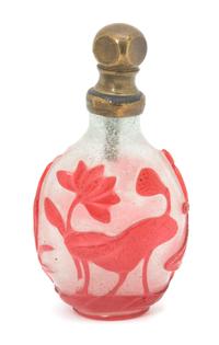 A Red Overlay Snowflake Glass Kuilong Snuff Bottle Height 2 7/8 inches.