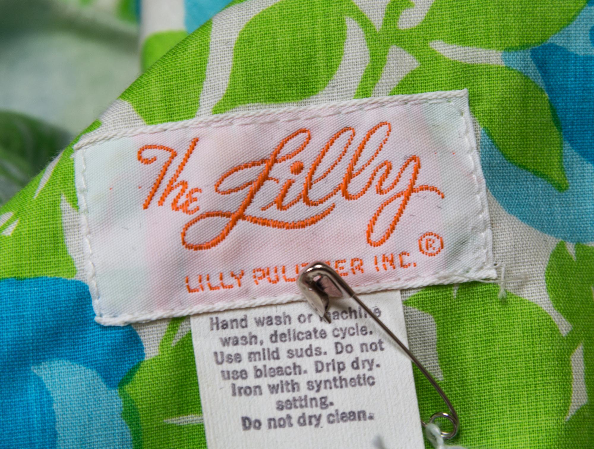 A Lilly Pulitzer Green and Blue Floor Length Caftan, Size S.