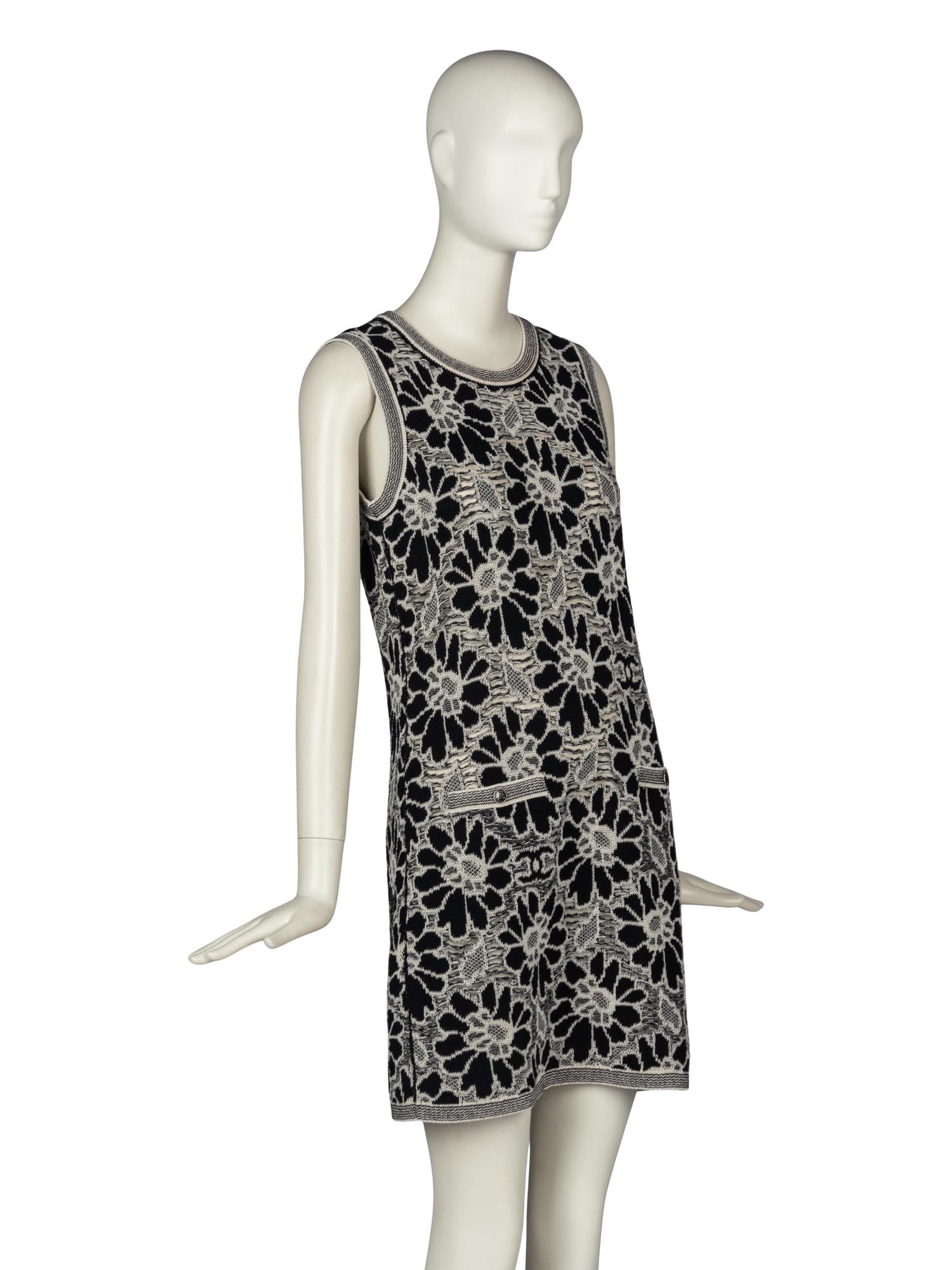 CHANEL FLORAL KNIT DRESS