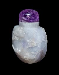 A Chinese Lavender Jadeite Snuff Bottle