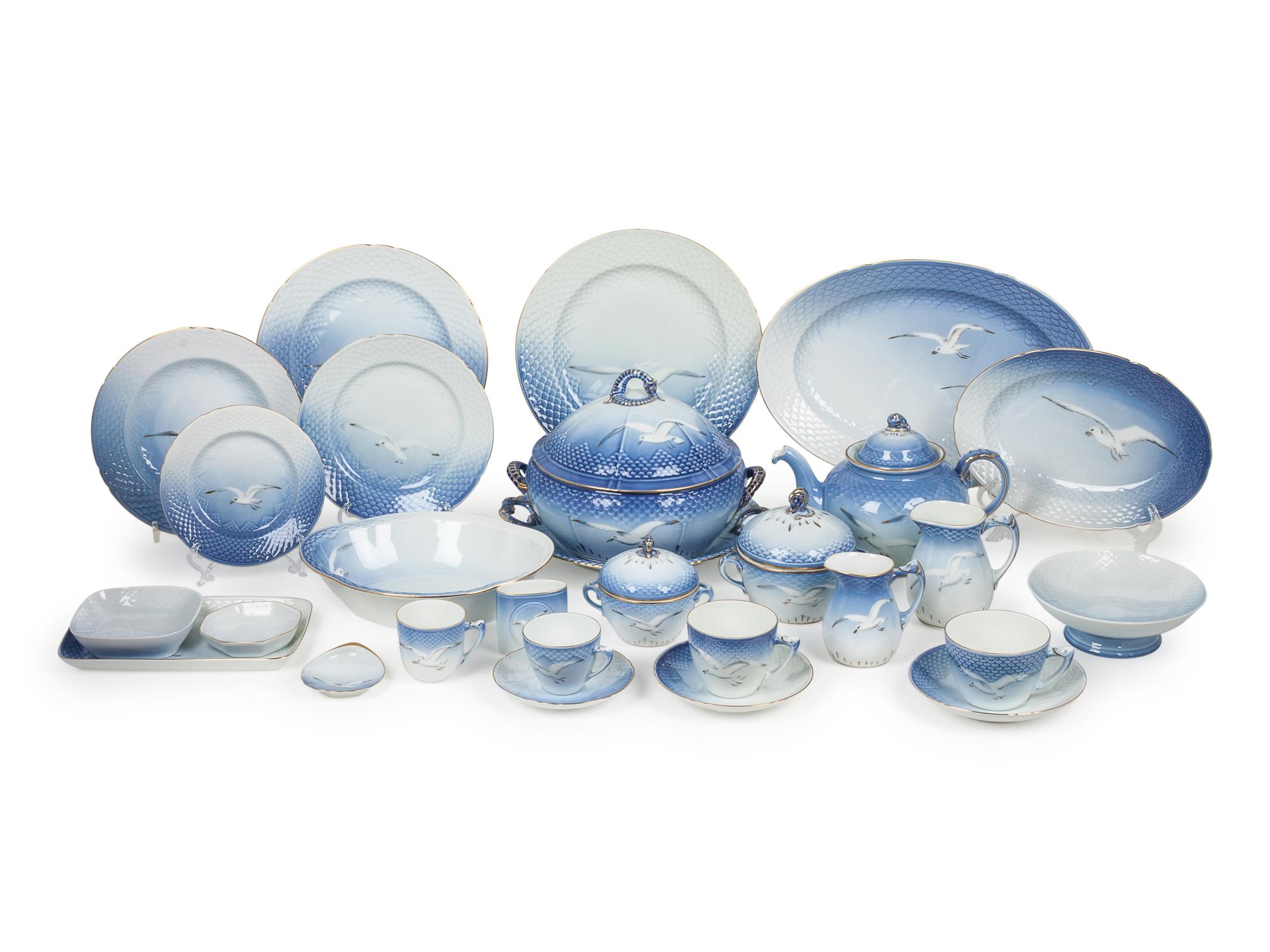 A Bing & Grondahl Porcelain Dinner Service
