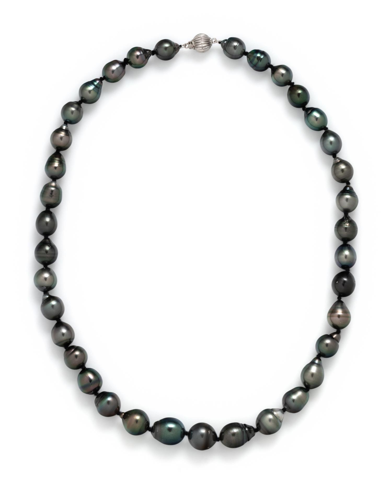 CULTURED TAHITIAN PEARL NECKLACE