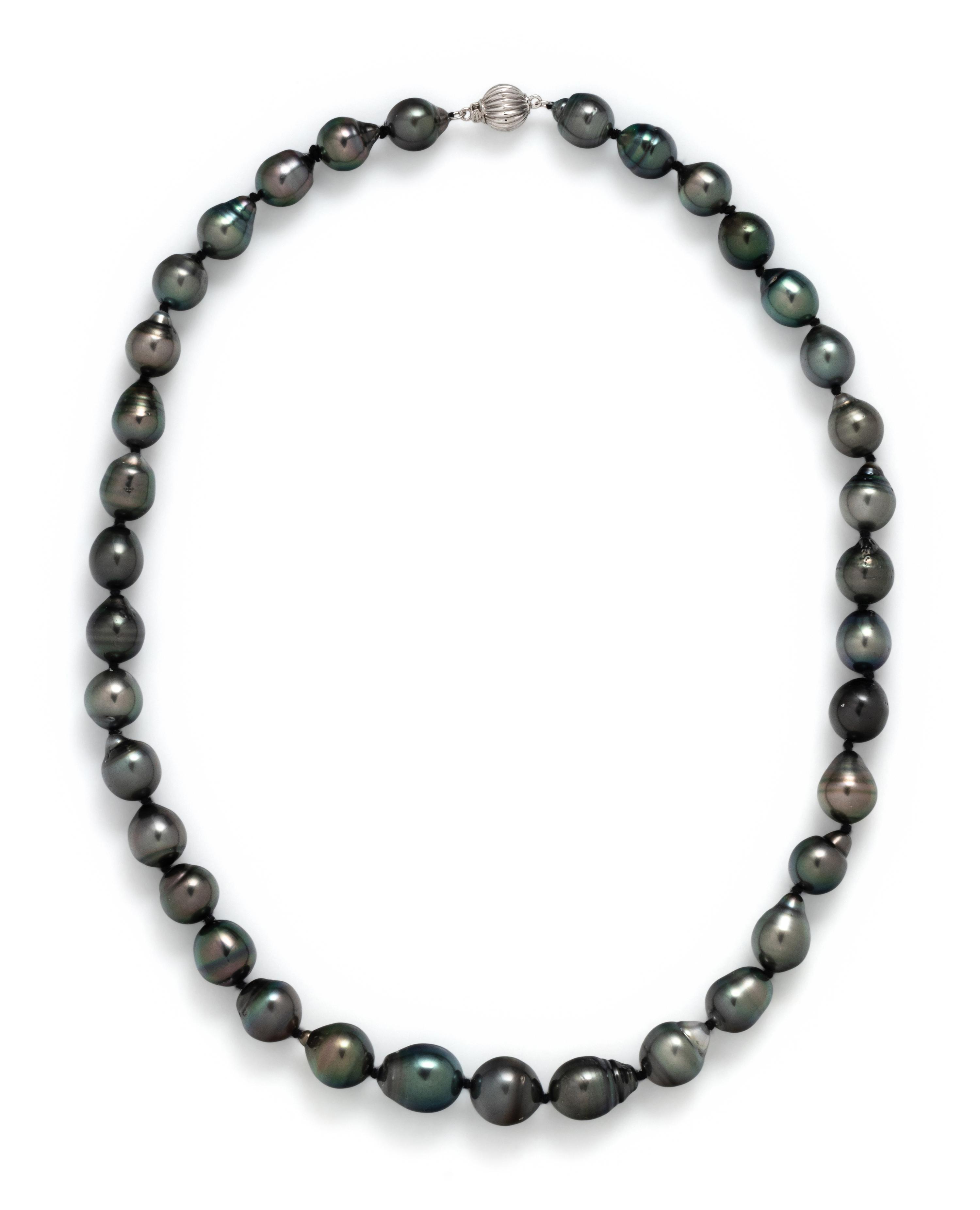CULTURED TAHITIAN PEARL NECKLACE