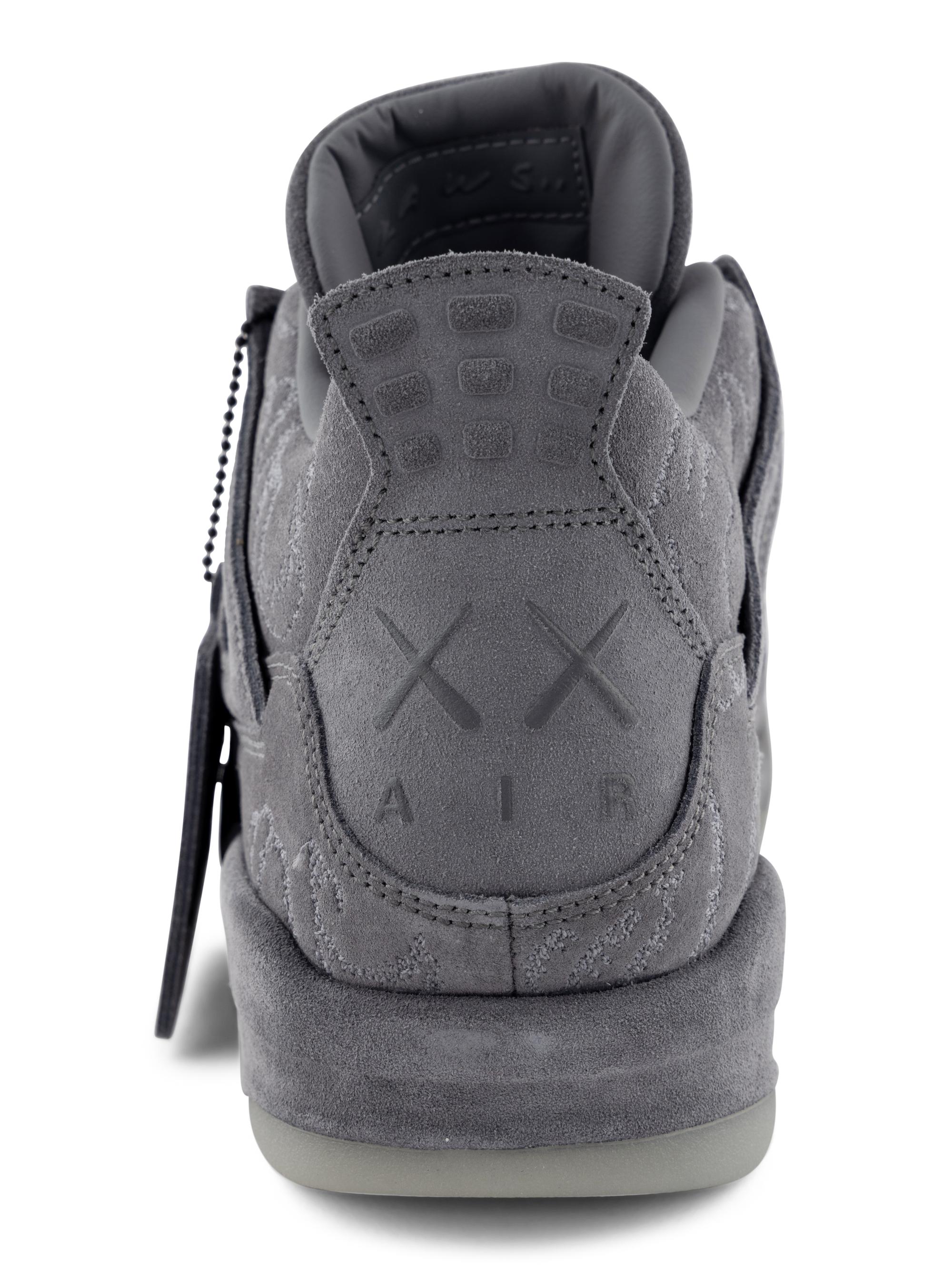 KAWS x Air Jordan 4 Retro