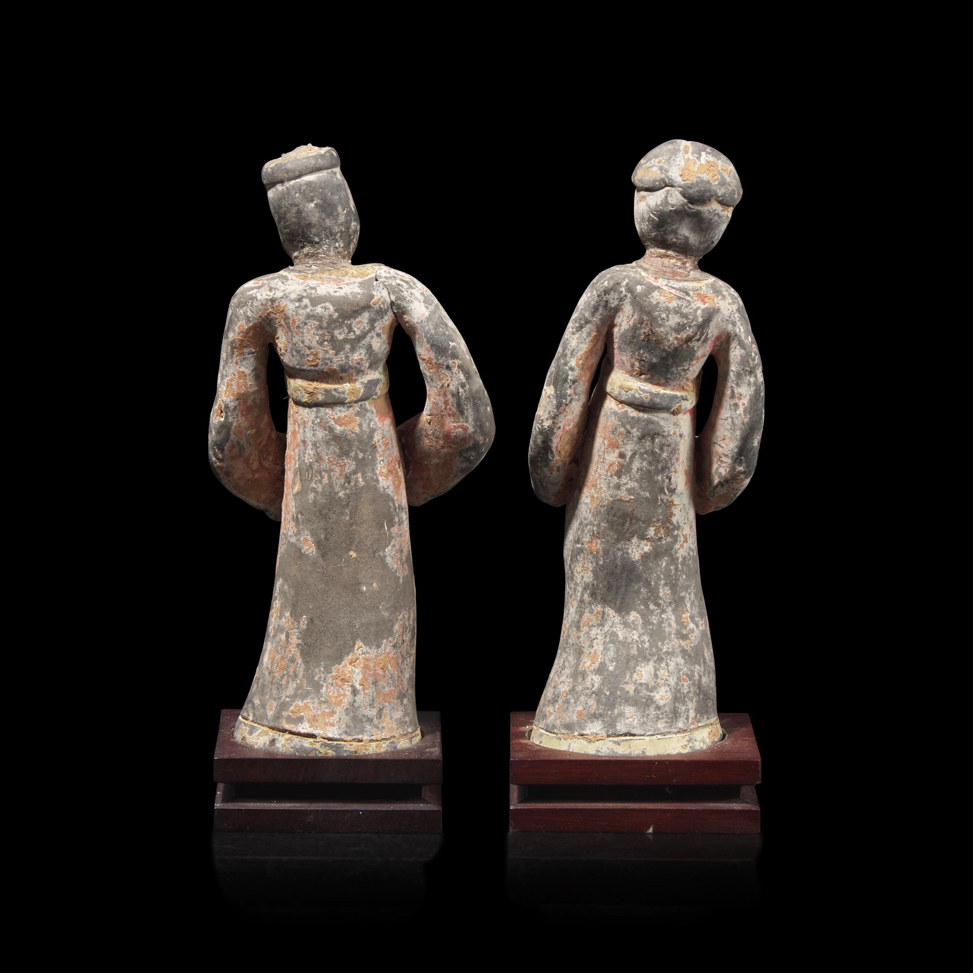 A Pair of Chinese Pottery Figures 陶俑一對