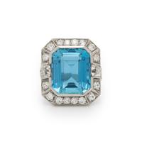 AQUAMARINE AND DIAMOND RING