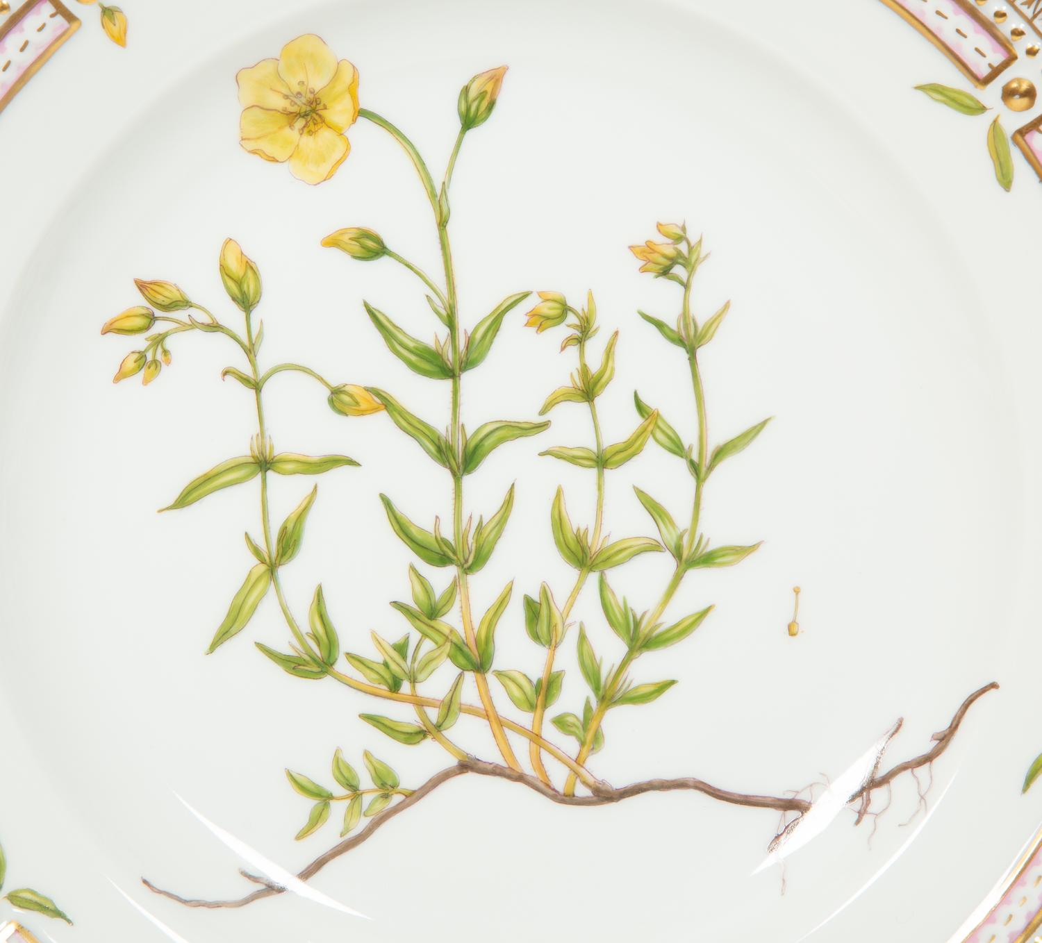 Twelve Royal Copenhagen Flora Danica Porcelain Dinner Plates