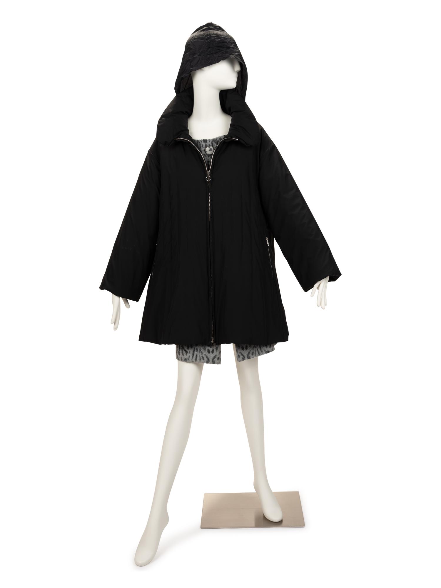 Giorgio Armani Black Nylon Puffer Coat, 2000-10s