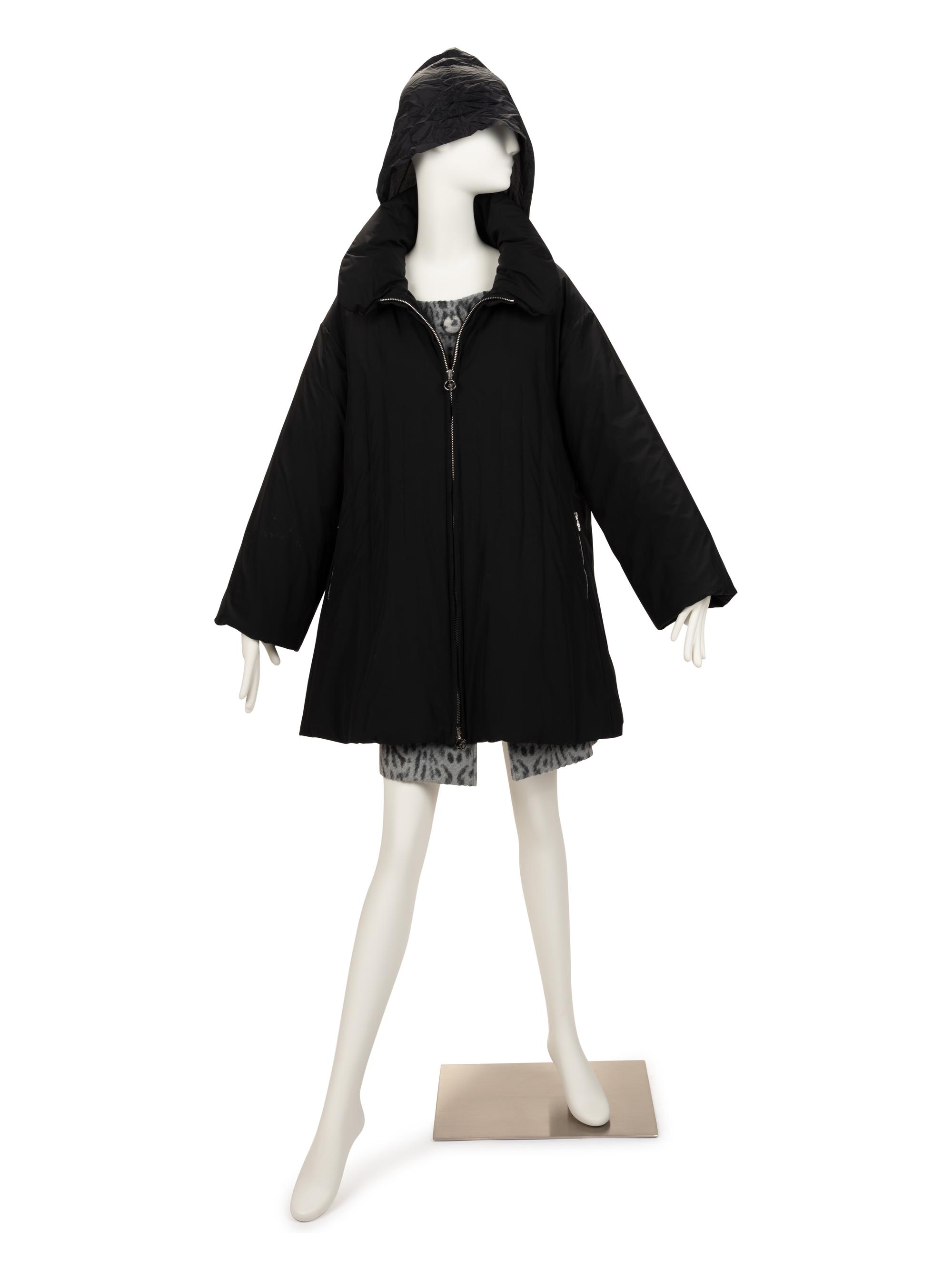 Giorgio Armani Black Nylon Puffer Coat, 2000-10s