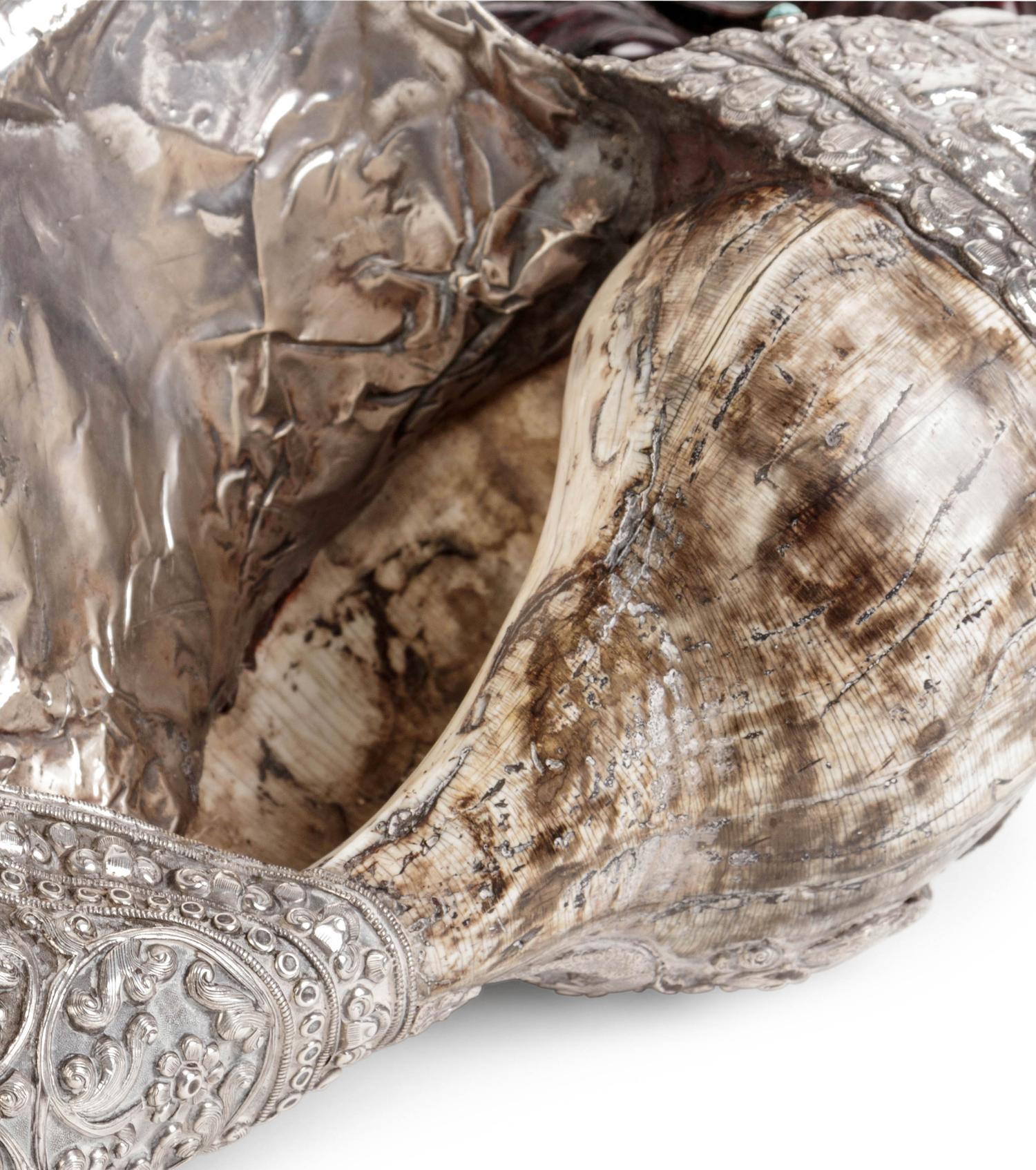 A Tibetan Silver Mounted Shell Horn