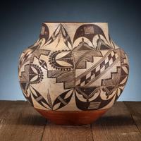 Acoma Pottery Olla
