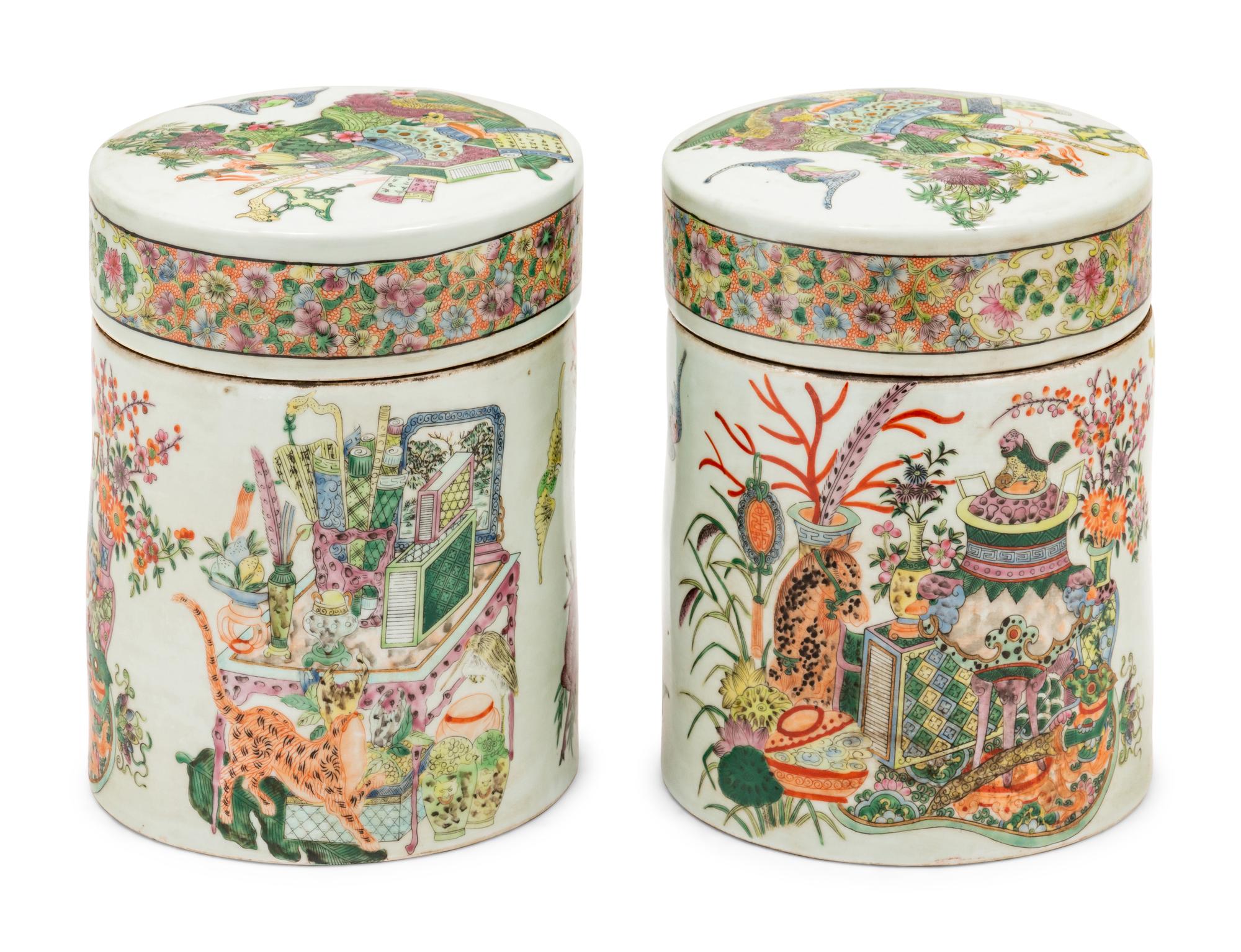 Two Chinese Export Porcelain Covered Jars