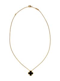 VAN CLEEF & ARPELS, YELLOW GOLD AND ONYX 'ALHAMBRA' PENDANT/NECKLACE