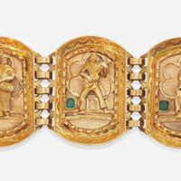 An 18K Yellow Gold and Emerald Bracelet