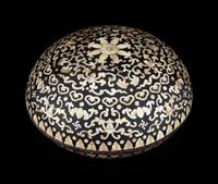 A Mother-of-Pearl Inlaid Black Lacquered Covered Box