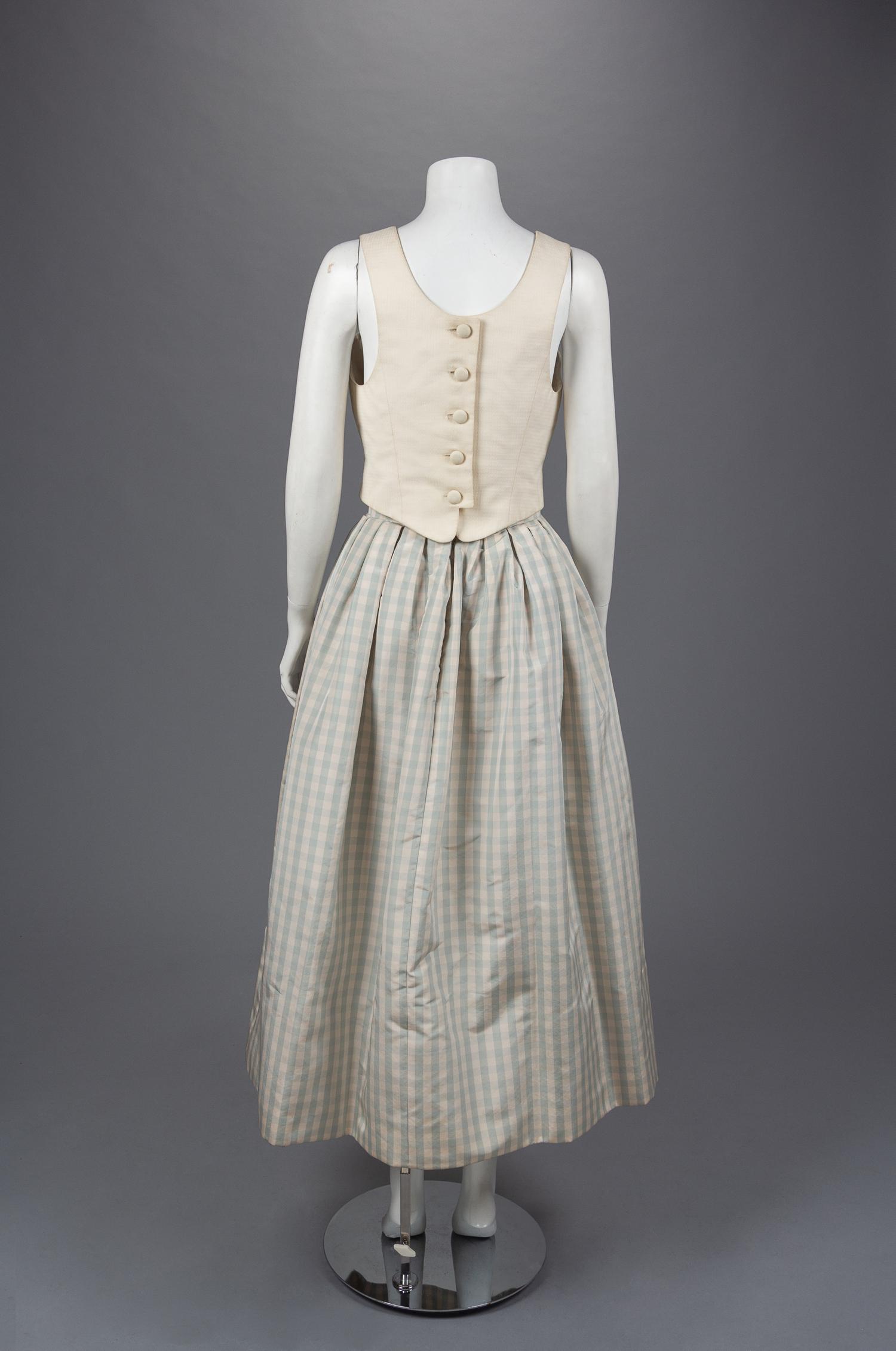 Geoffrey Beene Ensemble, Spring 1988