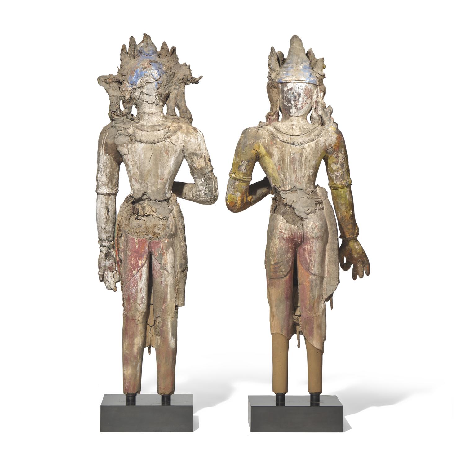 A Pair of Tibetan Painted and Parcel Gilt Wood Figures of Bodhisattvas, 19th Century — 十九世紀 巨型木雕彩繪藏傳佛教菩薩像一對