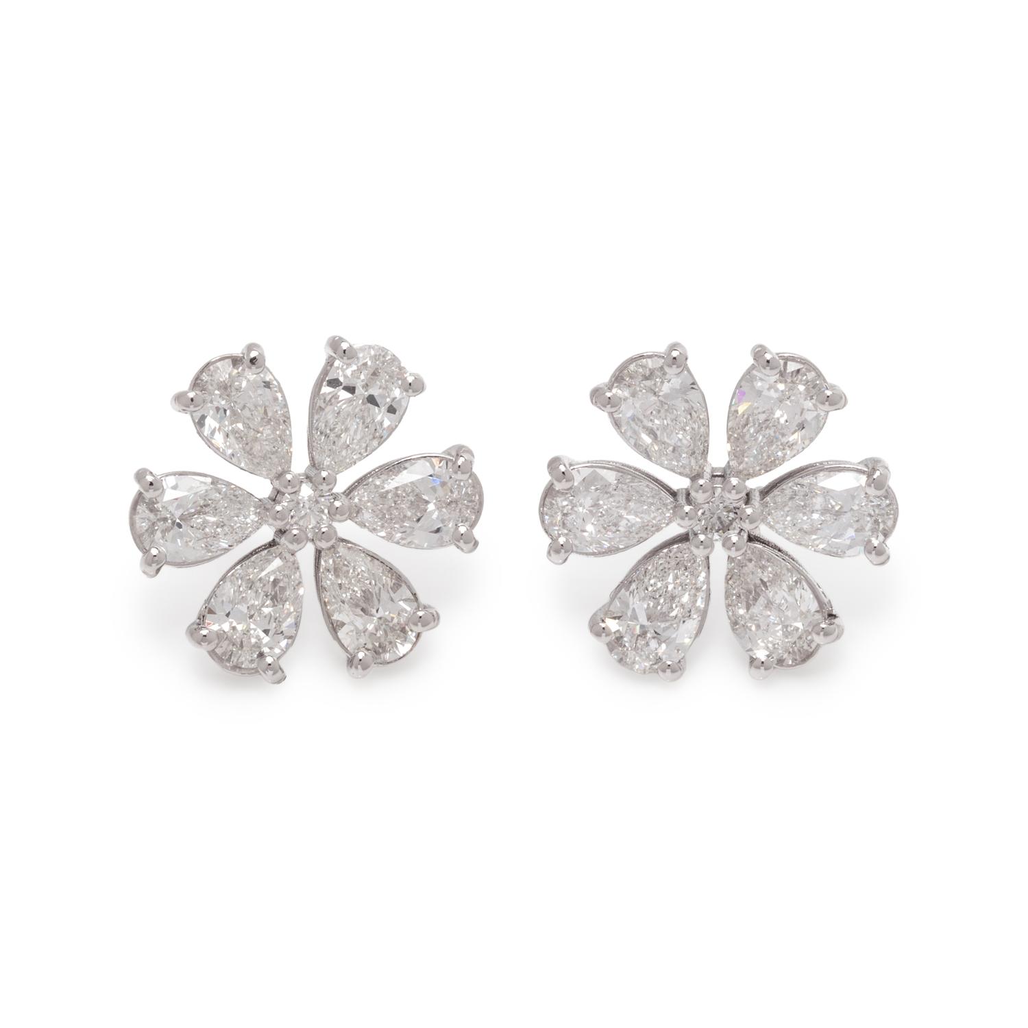 DIAMOND FLOWER EARRINGS