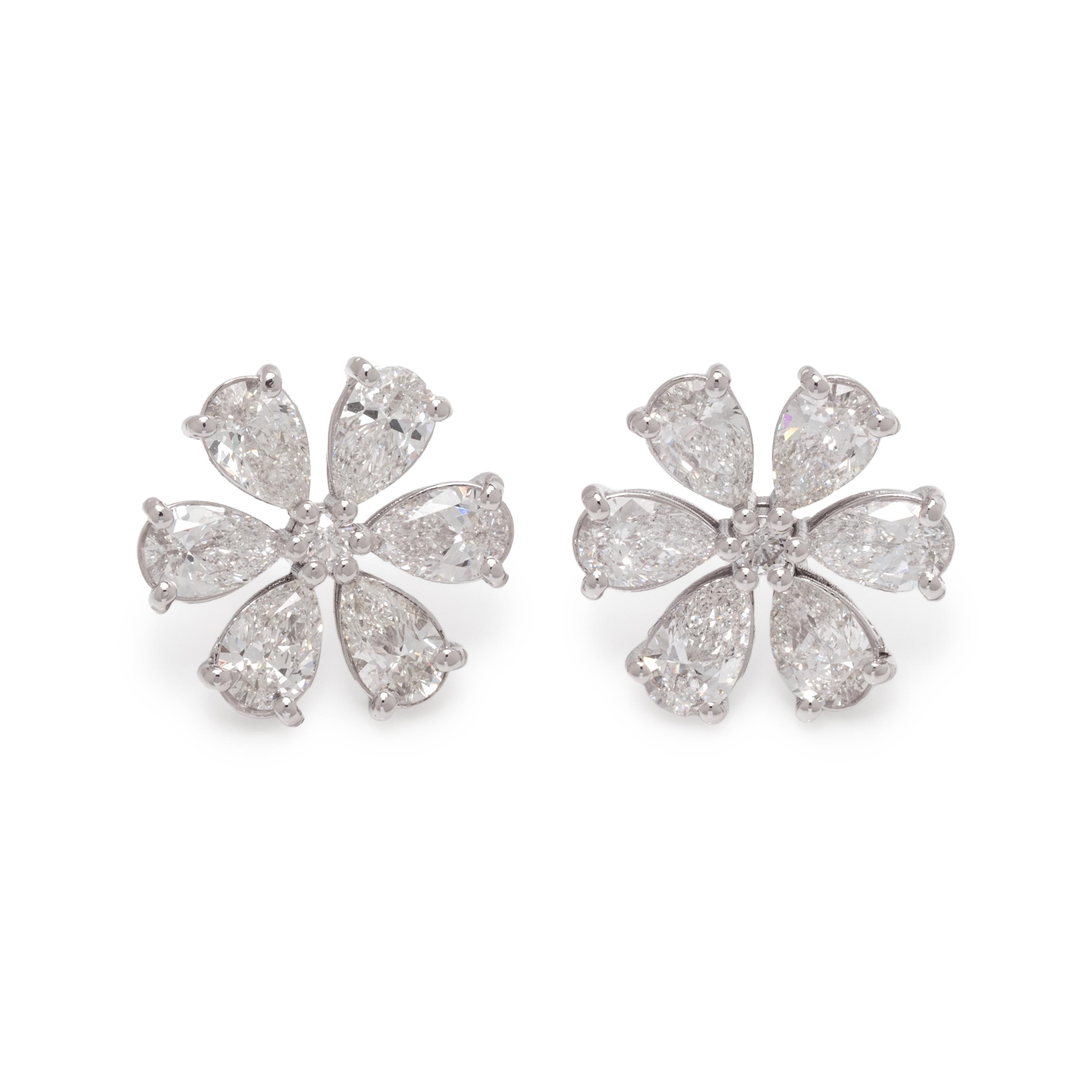 DIAMOND FLOWER EARRINGS