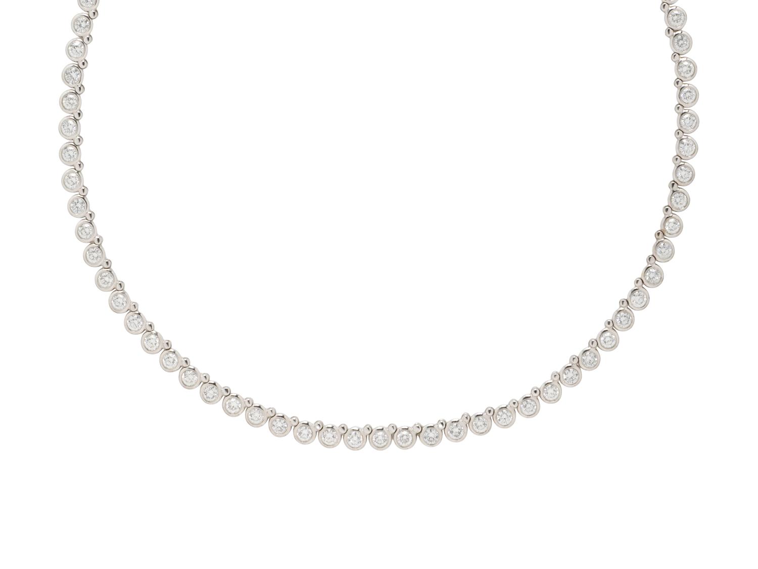 DIAMOND LINE NECKLACE