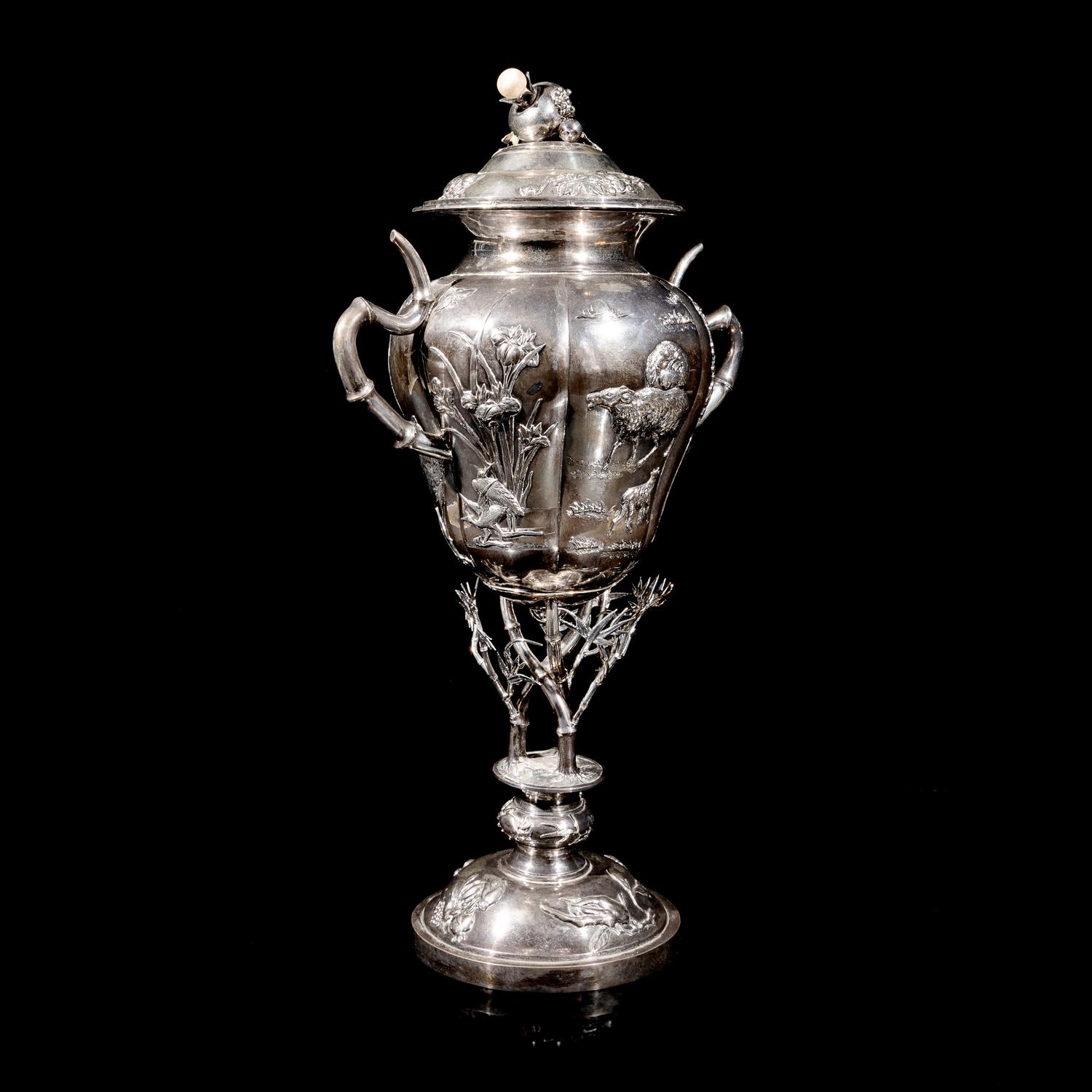 A Chinese Export Silver Cup and Cover, Early 20th Century 晚清-民國 外銷歲寒三友銀杯