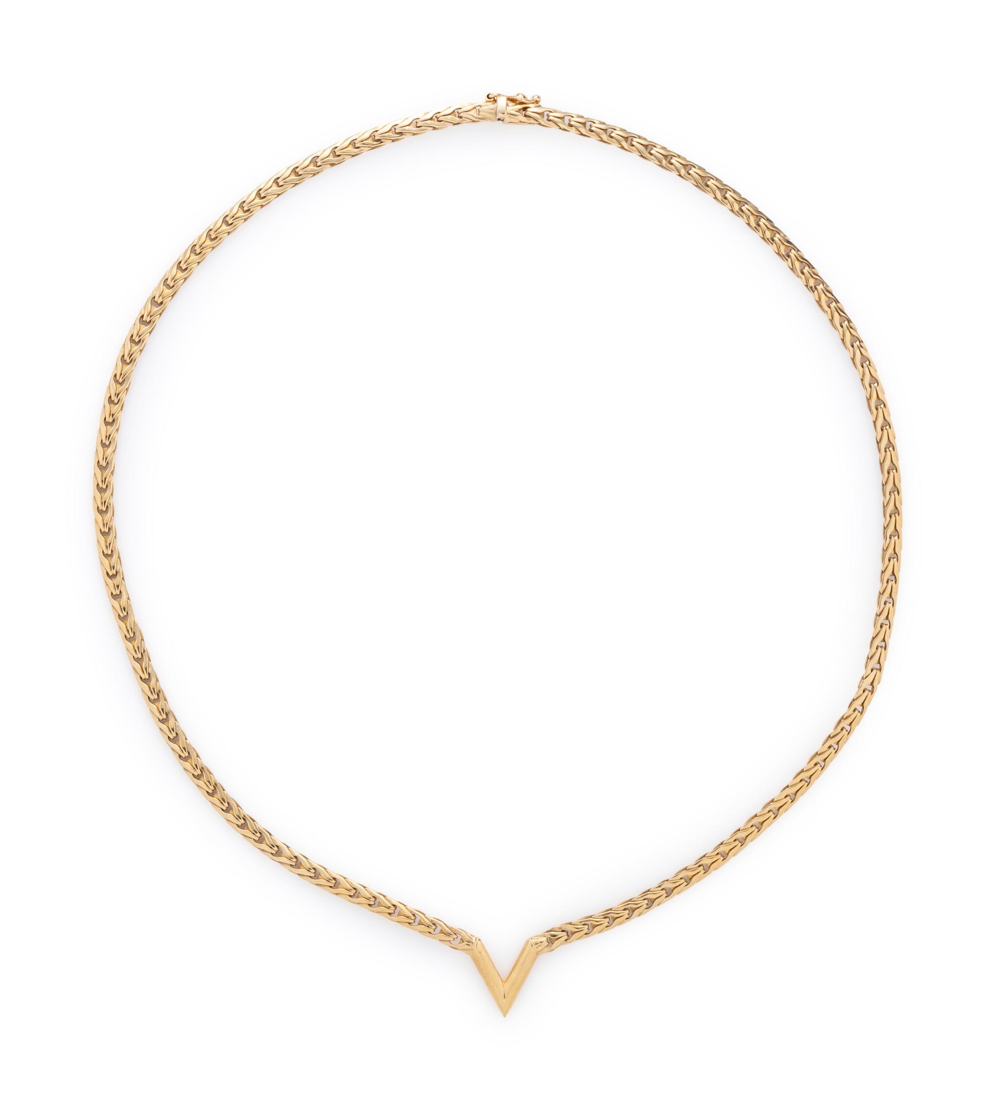 YELLOW GOLD NECKLACE