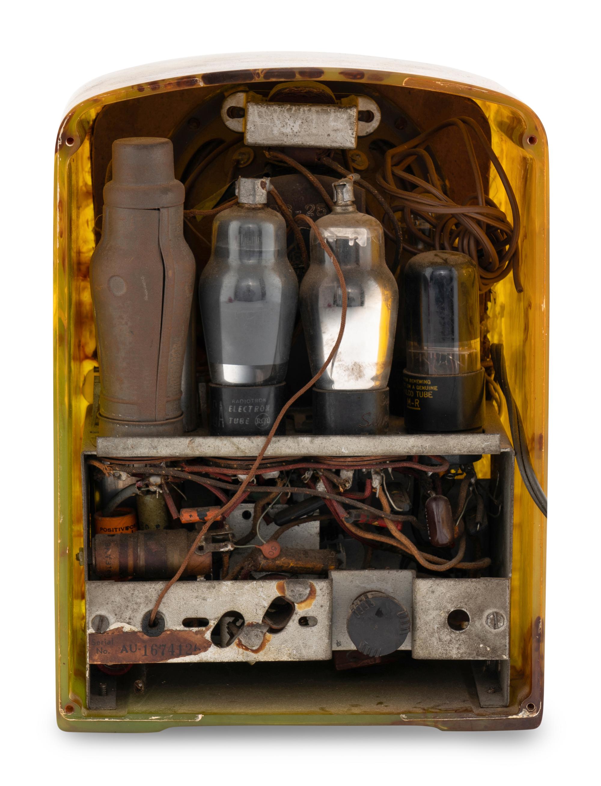 An Emerson AU190 Cathedral Radio