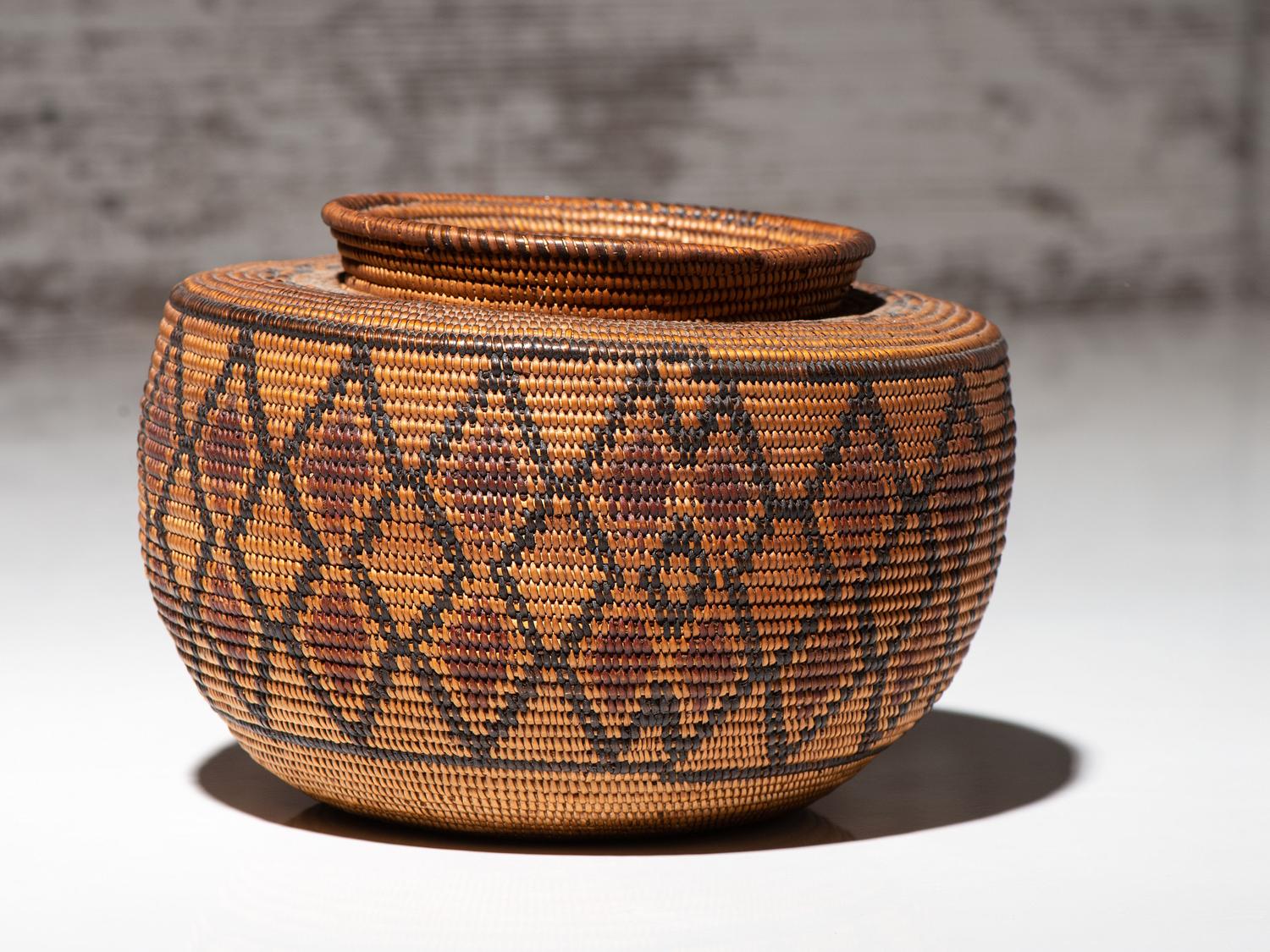 Tulare Polychrome Basket