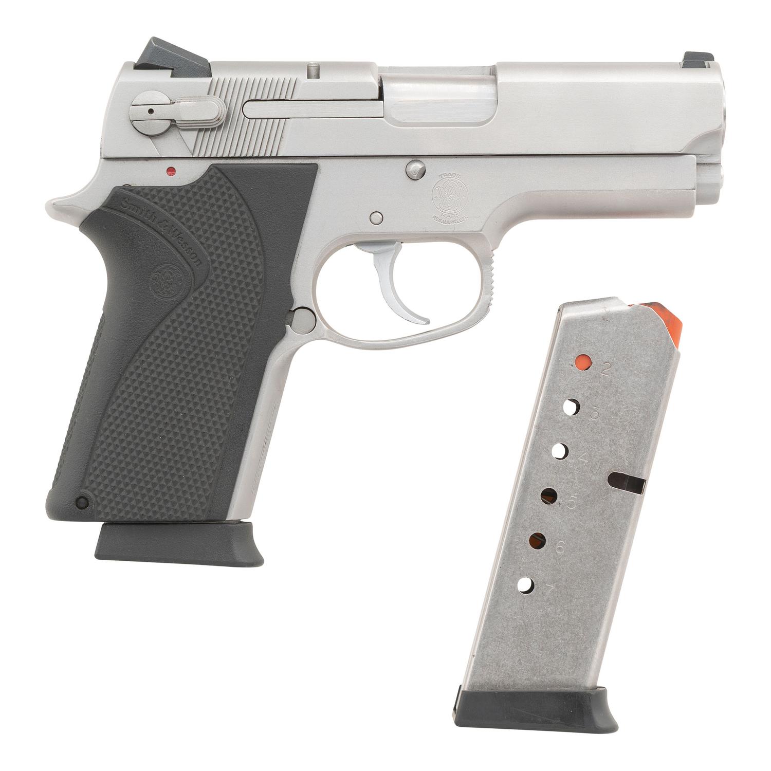 *Smith & Wesson Model 4516-1 Pistol