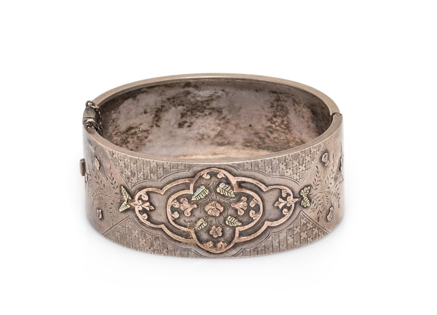 An Aesthetic Movement Mixed Metal Bangle Bracelet, 19.40 dwts.