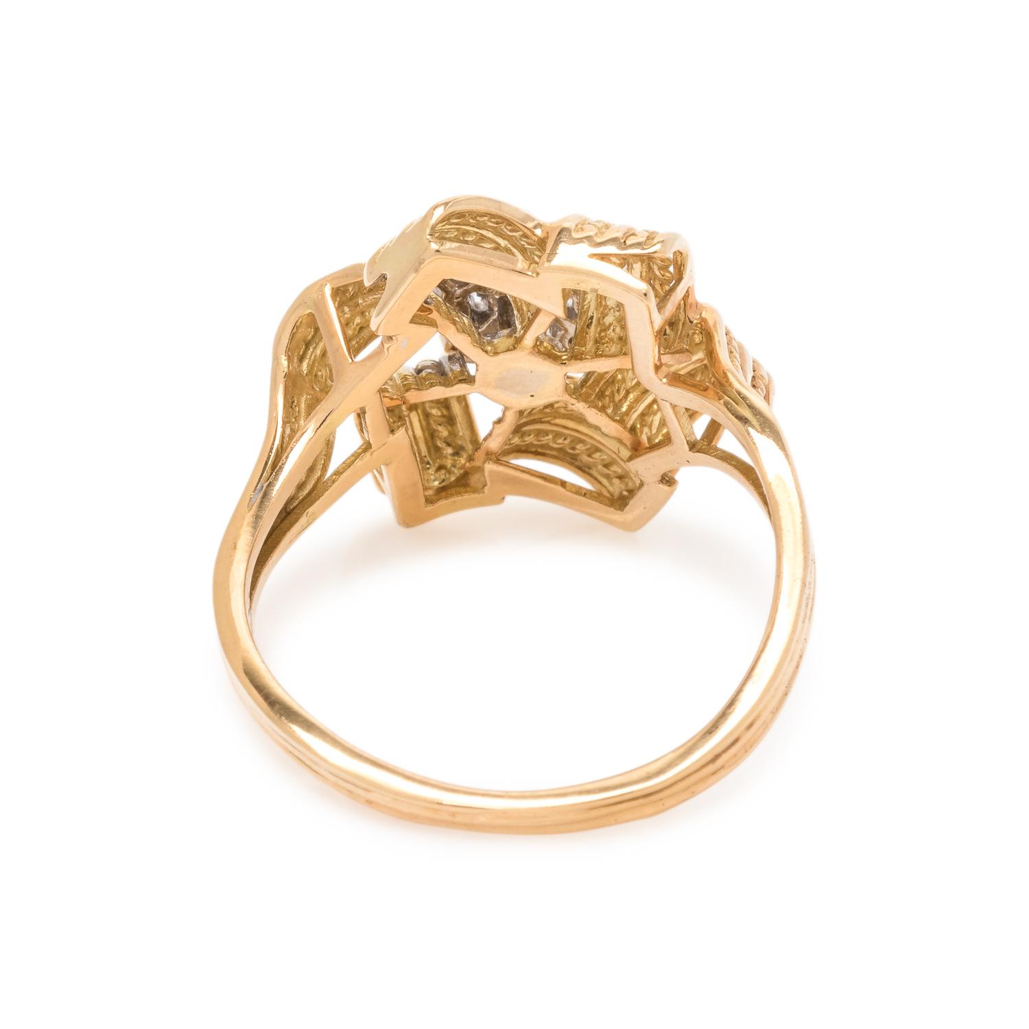YELLOW GOLD, DIAMOND AND RUBY RING