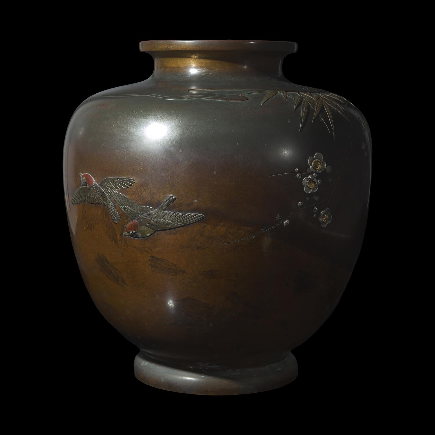 A Large Japanese Mixed-Metal 'Birds, Chrysanthemums and Bamboo' Vase, Meiji/Taisho Period 日本明治/大正時代 銅嵌銀鎏金花鳥圖罐