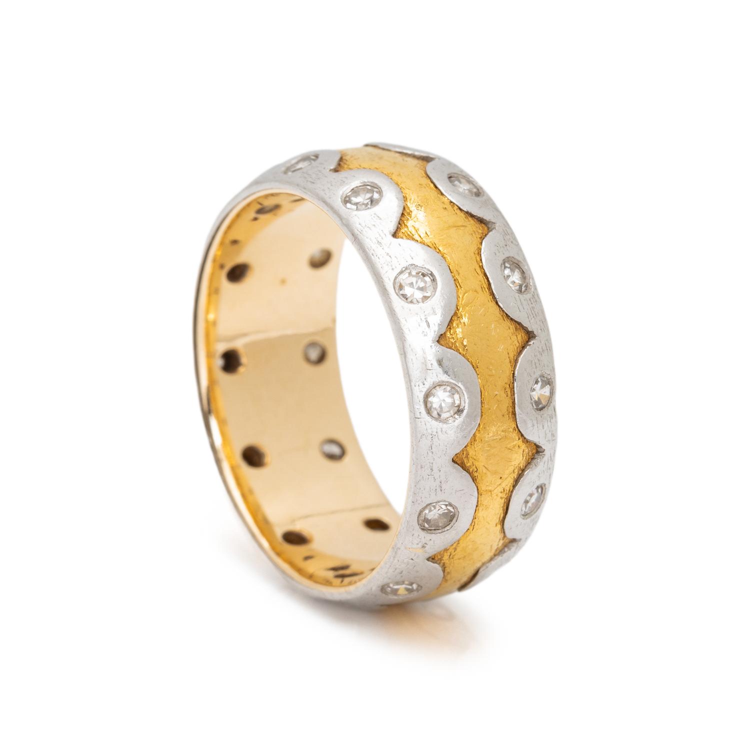 YELLOW GOLD, PLATINUM AND DIAMOND BAND