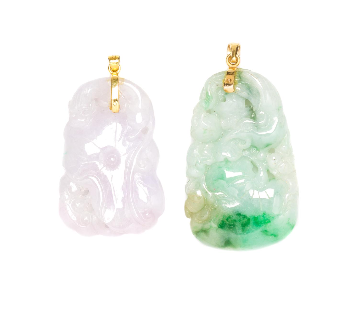 A Collection of 14 Karat Yellow Gold Jadeite Jade Pendants, 11.40 dwts.