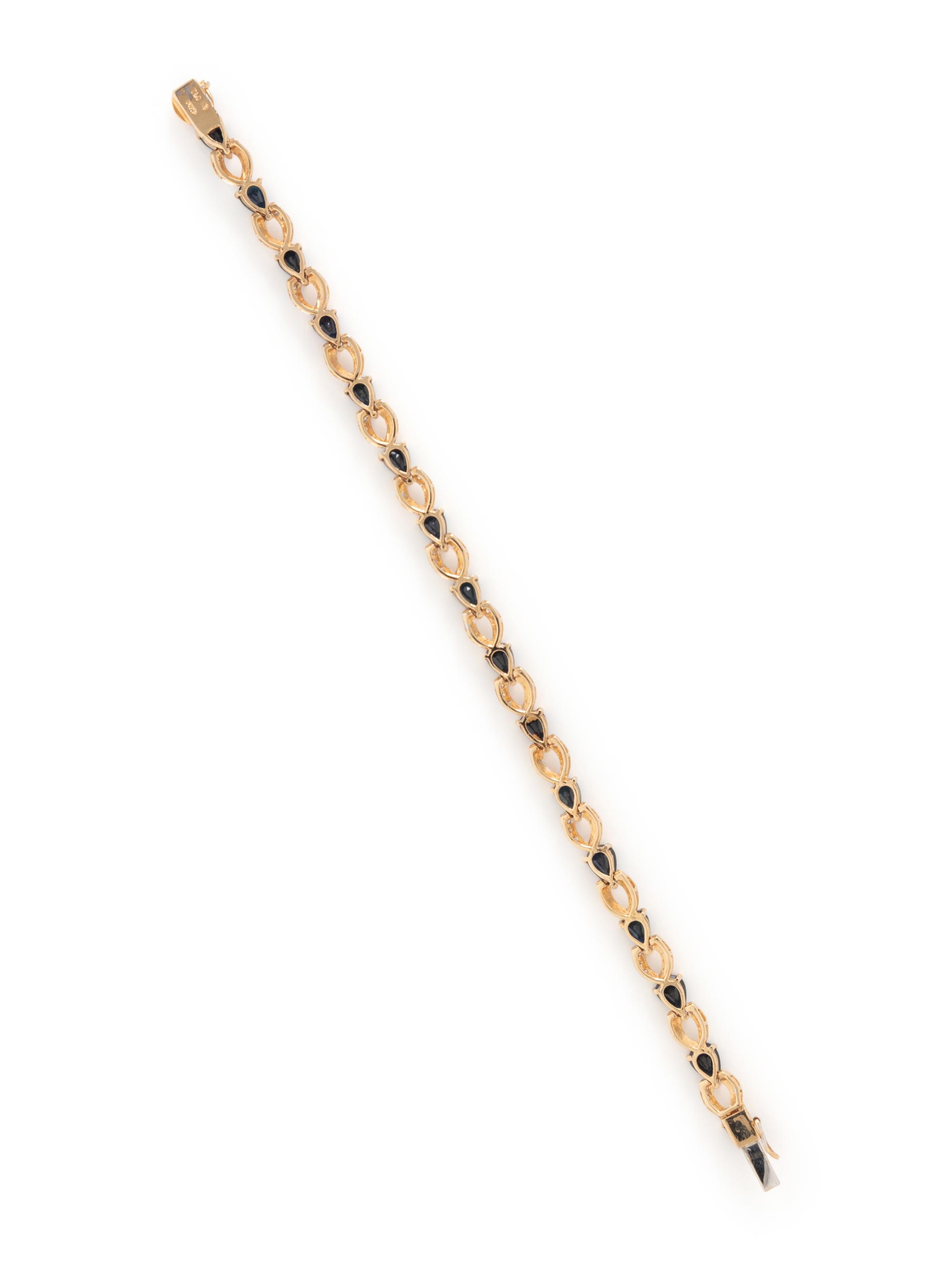 GOLD AND SAPPHIRE BRACELET