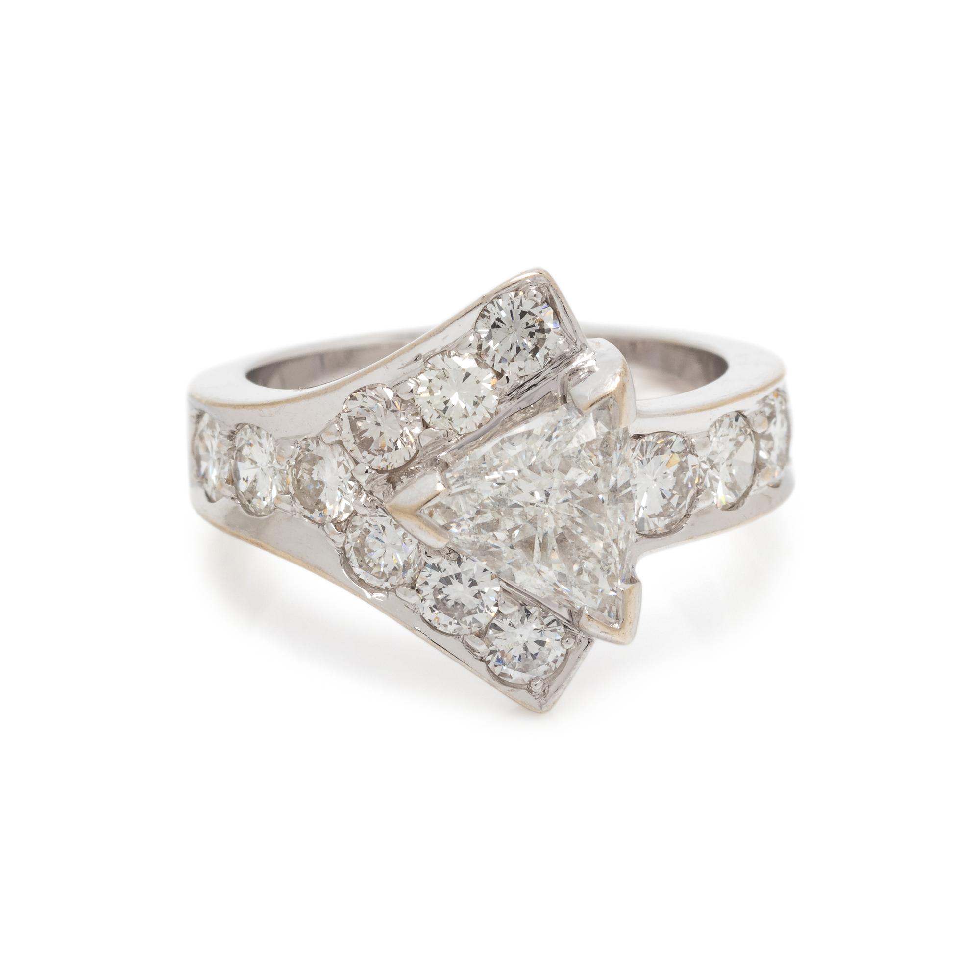 DIAMOND RING