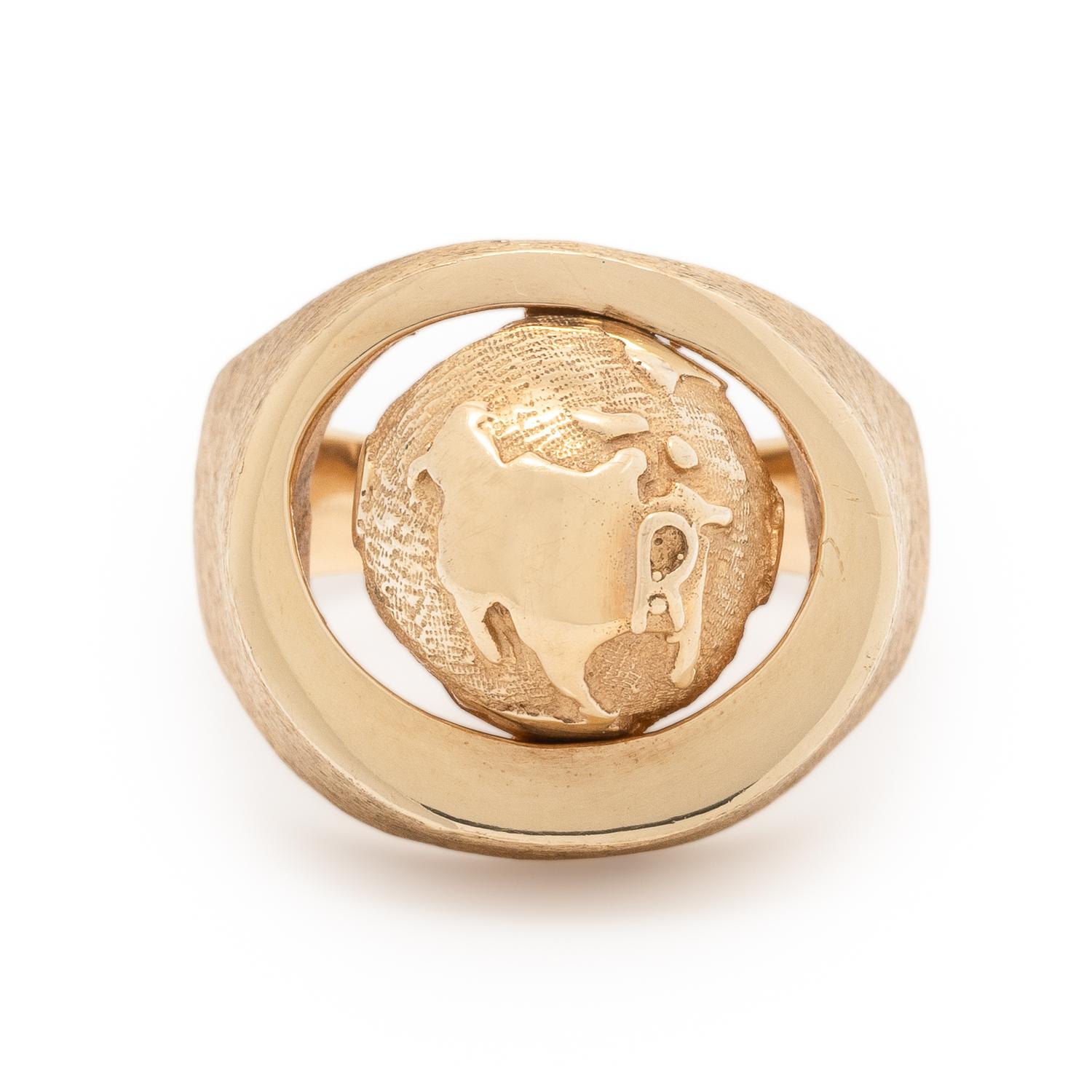 Yellow Gold Globe Ring