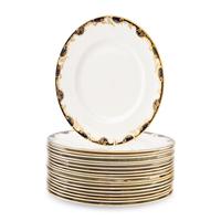 A Set of Eighteen Mintons Versailles Porcelain Dinner Plates