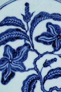 Seven Chinese Snuff Bottles and Miniature Vessels