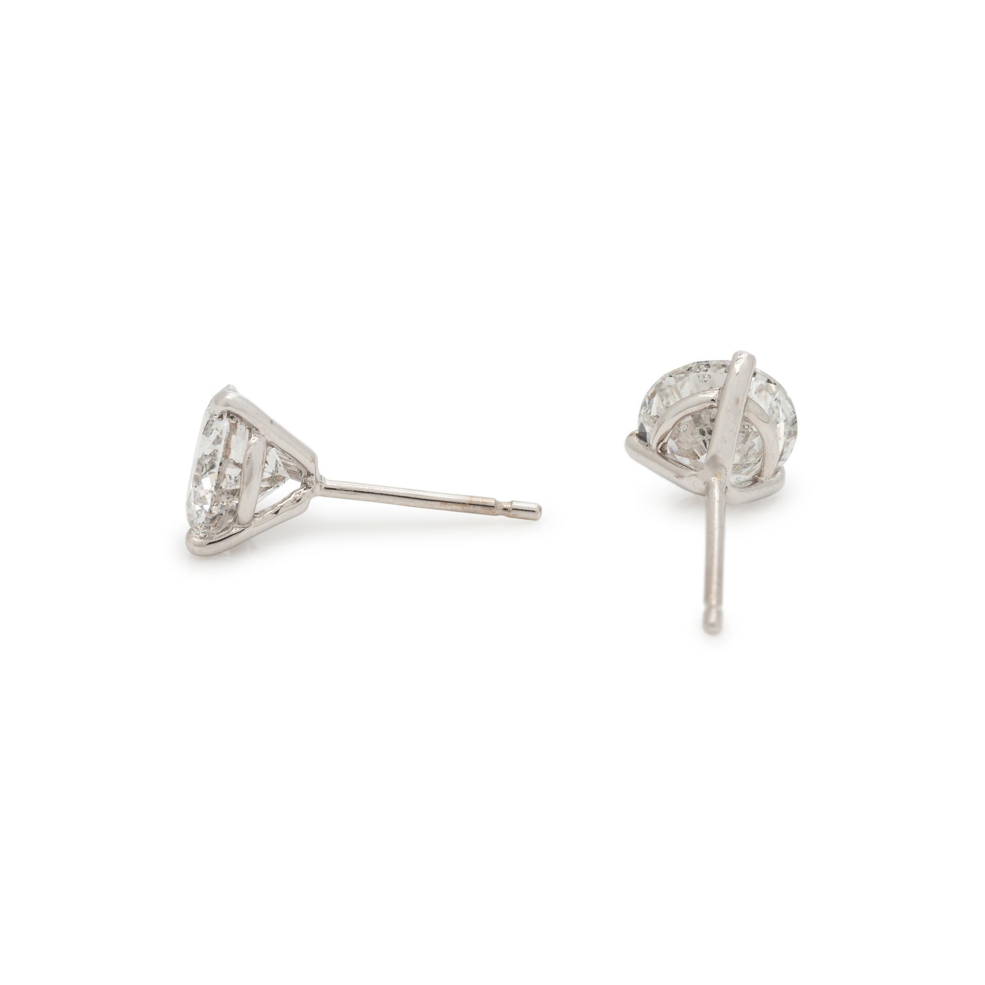 DIAMOND STUD EARRINGS