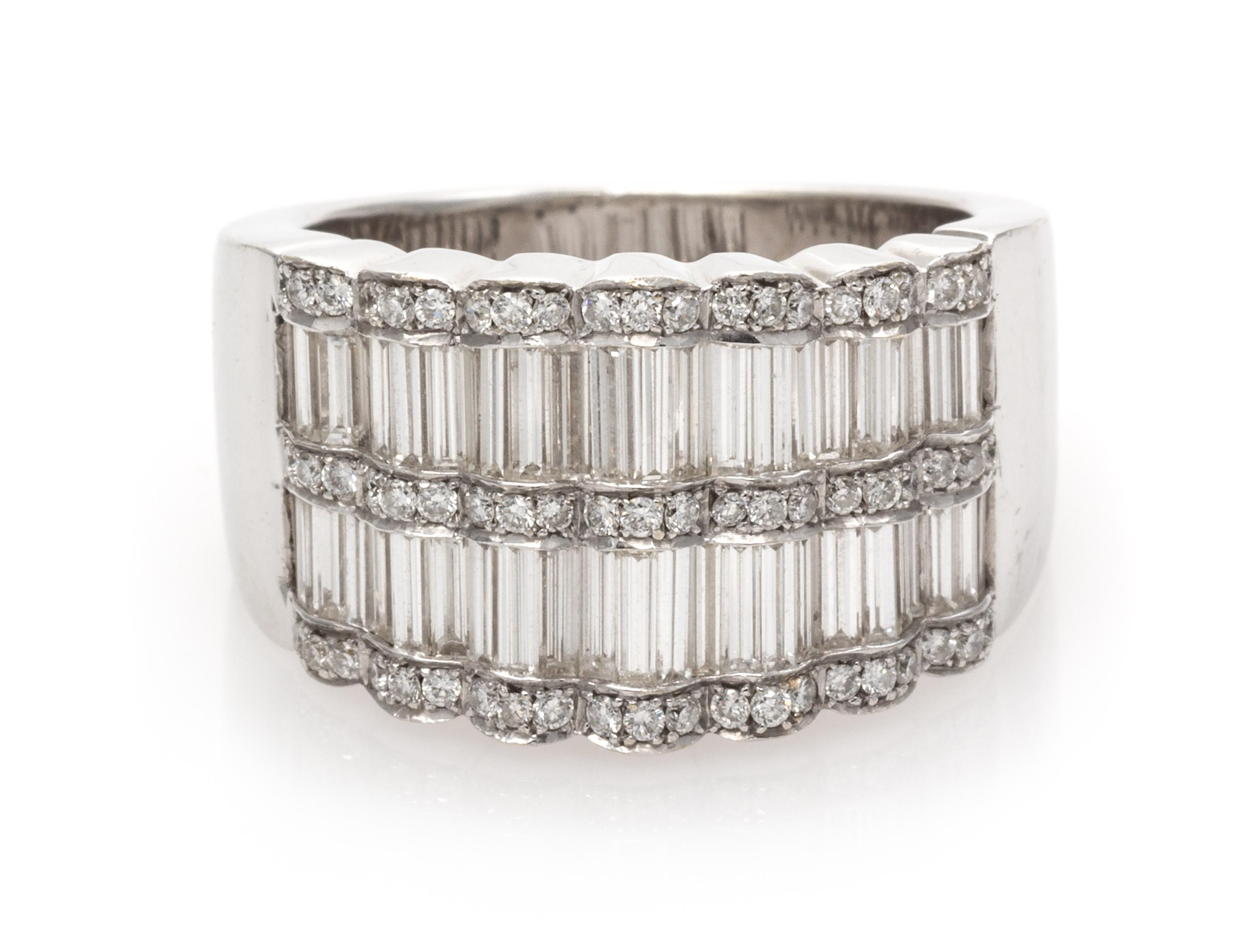 An 18 Karat White Gold and Diamond Ring, 8.60 dwts.